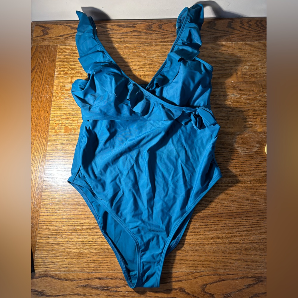 Quince Teal Swimwear One Piece ruffle L